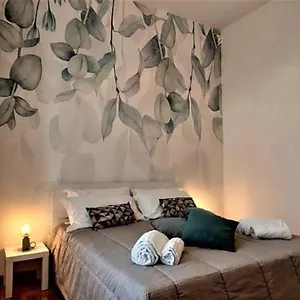 Casa Linda , Roma Italia